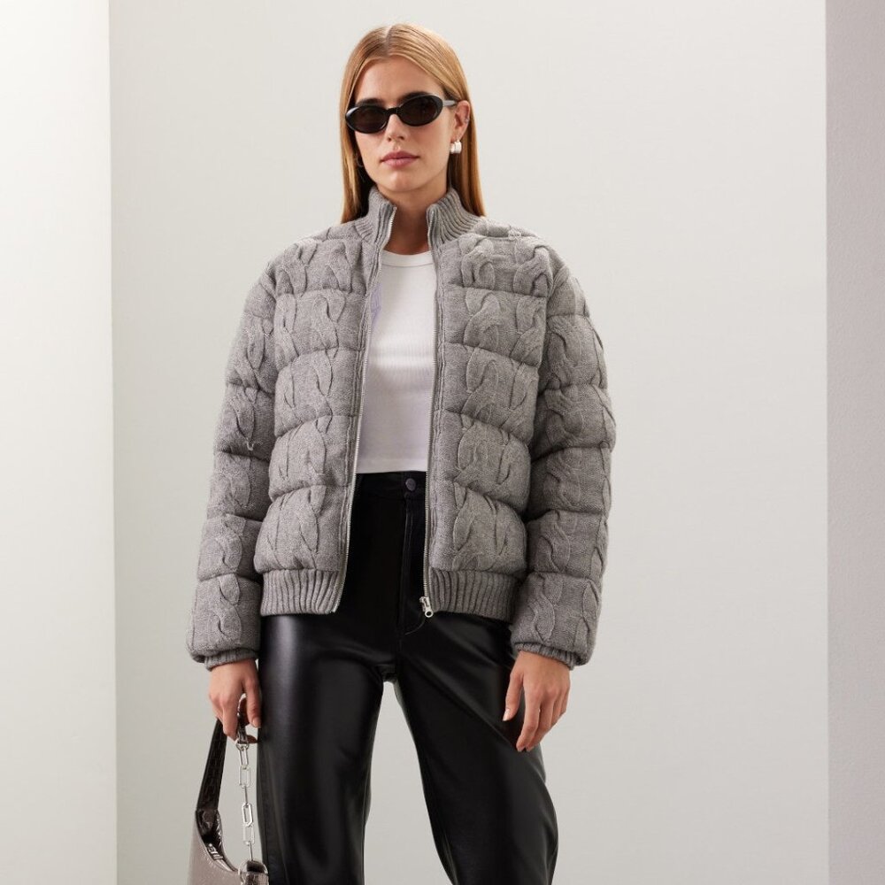 Aubrey Cable Jacket